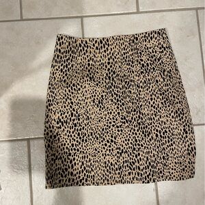 Brandy Melville leopard print mini skirt